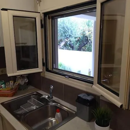 Maizonette Ground Floor And Semi-basement With Yard Apartment Kalamata